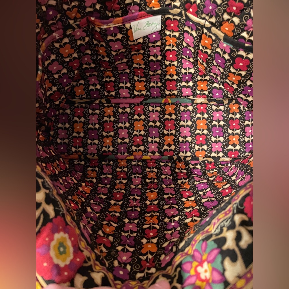 Retired Vera Bradley Suzani Floral Print Quilted Tote Bag - Picture 7 of 10